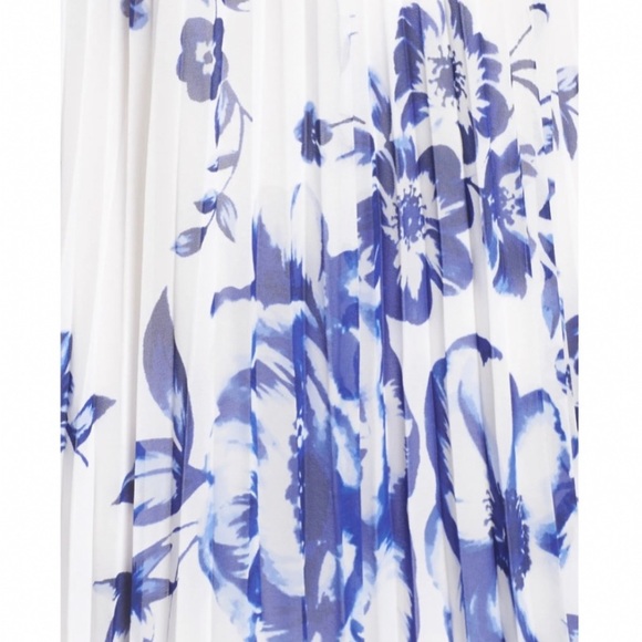 Eliza J Maxi Dress - Picture 5 of 8